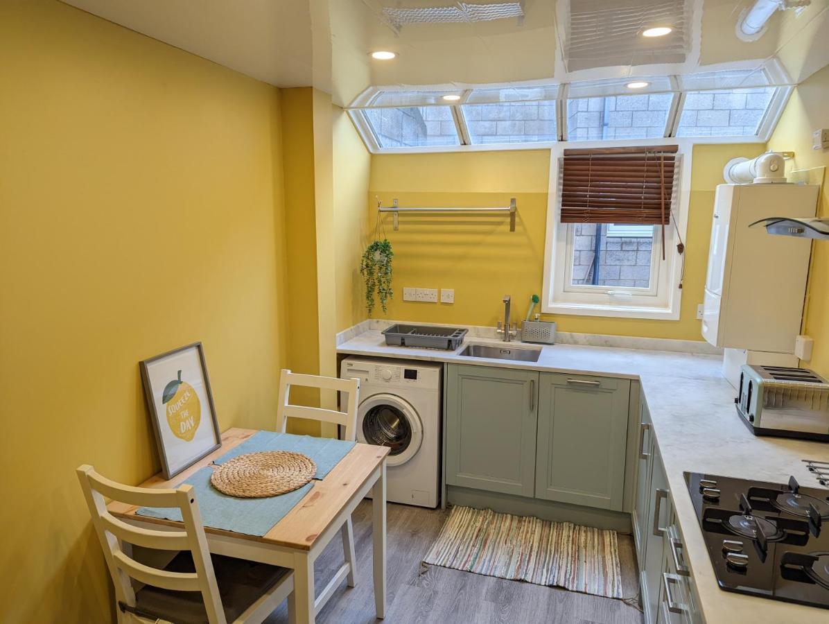 Family Friendly Central Garden Flat Edimburgo Exterior foto